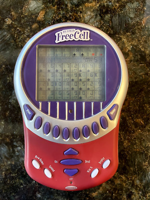 Free Cell Big Screen Electronic Handheld Game by Radica 2003 Red Tested & Works
