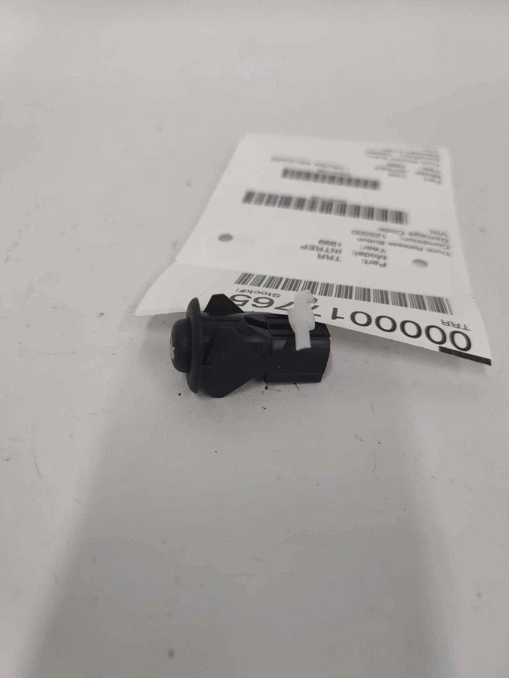 Dodge Intrepid 1999 interruptor de control de liberación de maletero 04760847 Foto 2 de 4