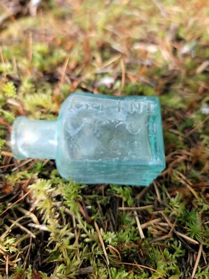 Beautiful Old French Ink Bottle!  Antique Blue Aqua European Glue/Polish Bottle!