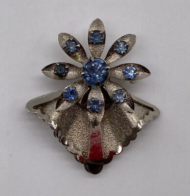 vintage blue rhinestone brooch