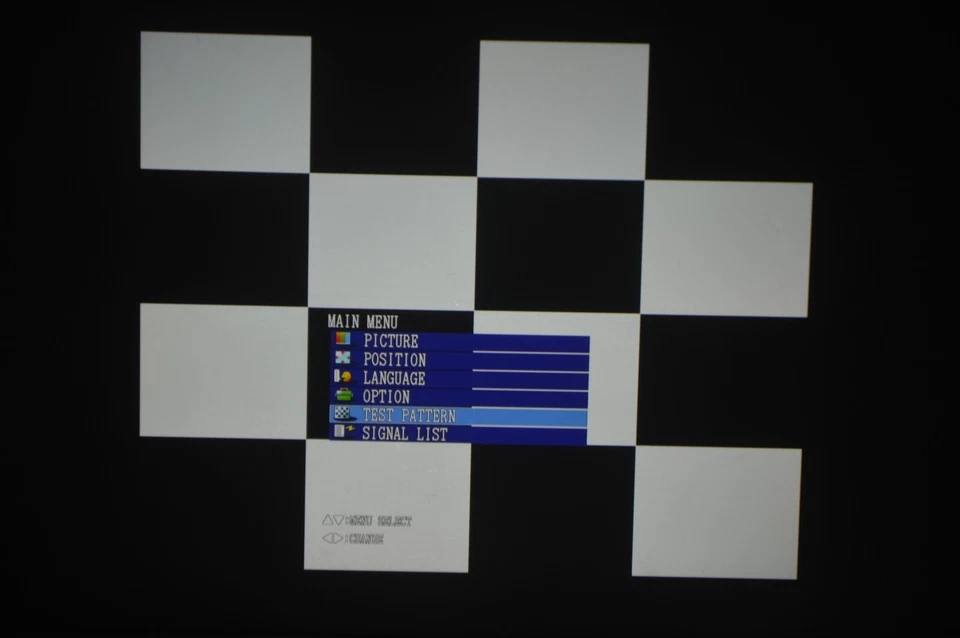 ^ Panasonic SXGA 6000 (PT-D7600U) DLP Video Projector (No Lens / No Air Filter) - Image 3 of 4