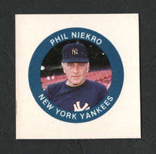 1984 Fun Foods Buttons Cardboard Proof, Phil Niekro – New York Yankees  A2776