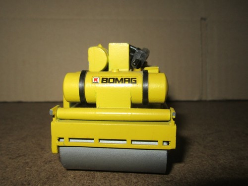 100D Vintage NZG 151 Germania Bomag BW 90 SL Rullo TP Macchina Da Cantiere 1:20 - Foto 2 di 9