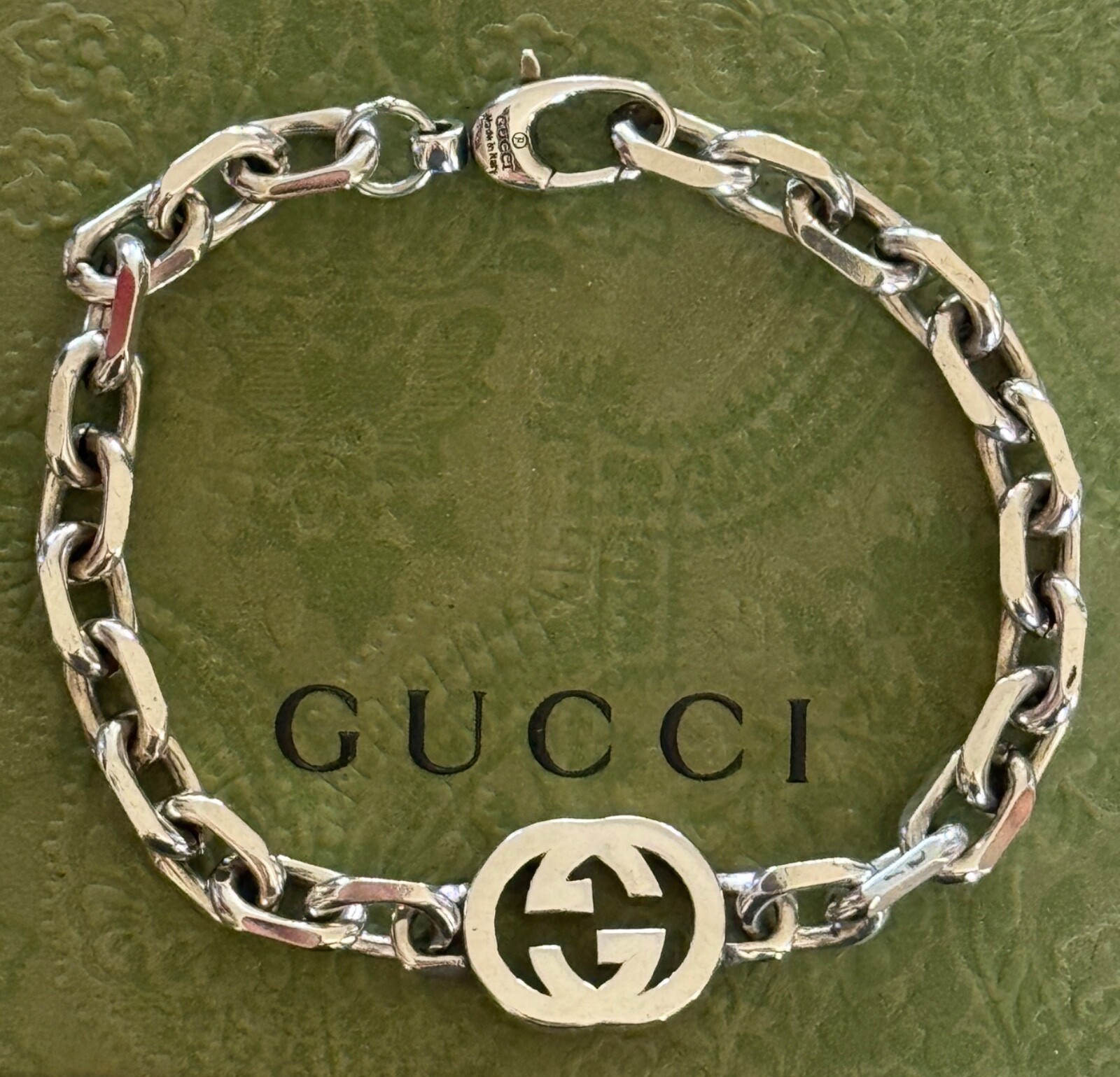 Gucci Interlocking Chain Bracelet 8