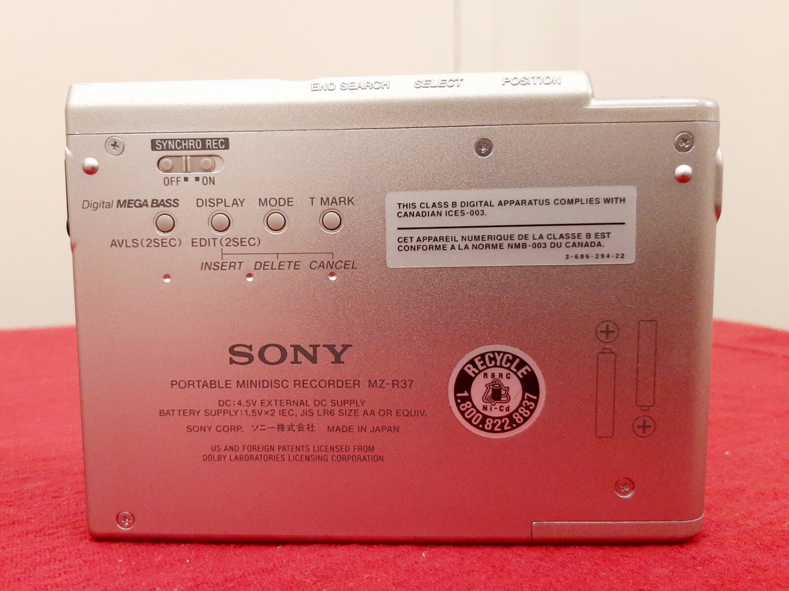 SONY MZR37 MD Walkman MiniDisc Player in Box+Remote+HeadphonesWorks w