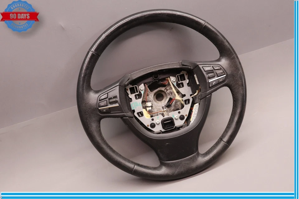 Volante de couro 11-16 BMW 535i 535i xDrive com controles preto fabricante de equipamento original - Imagem 3 de 4