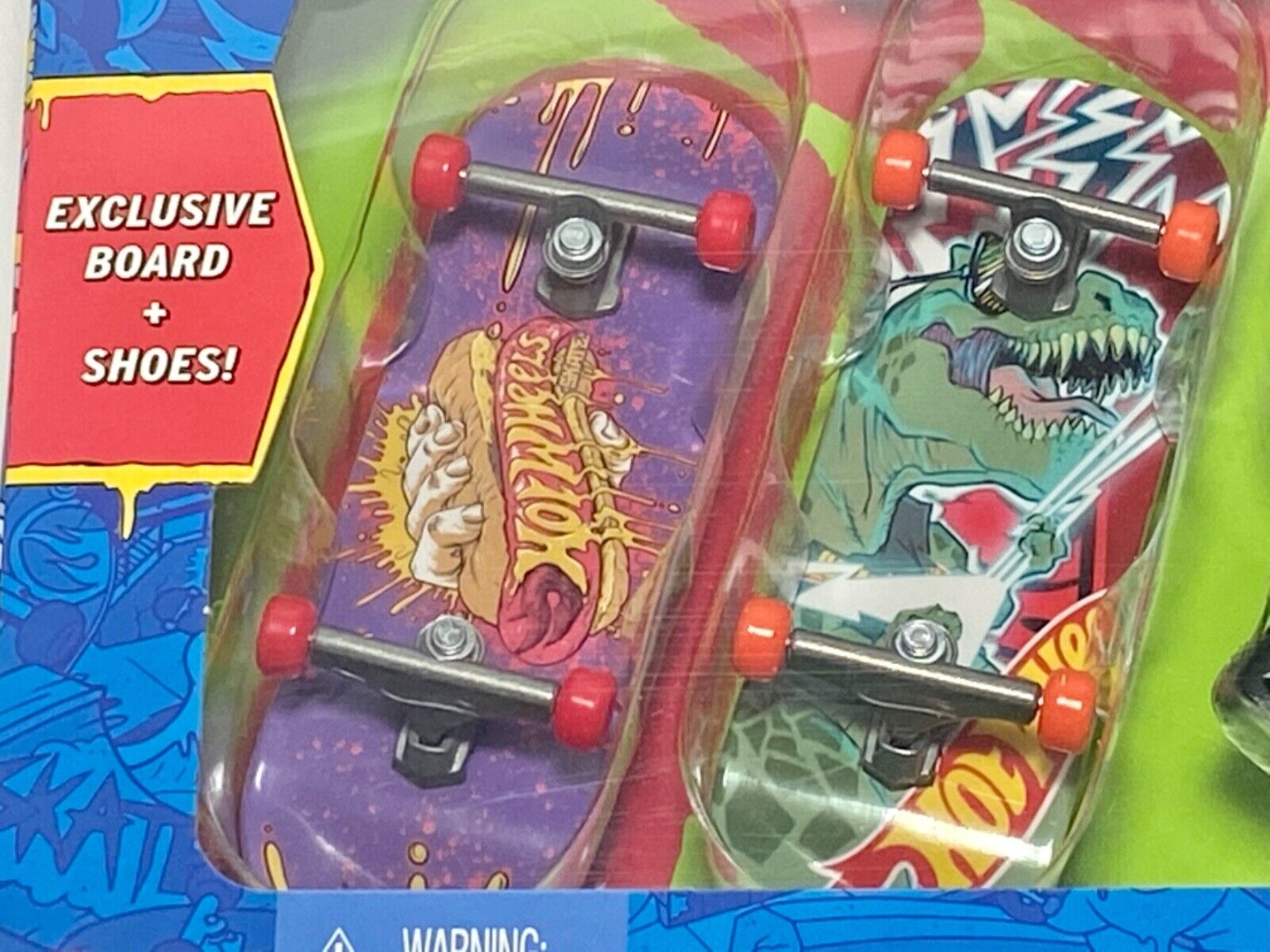 Hot Wheels Skate - Tricked Out Pack - Exclusive Board and Shoes (HGT86)