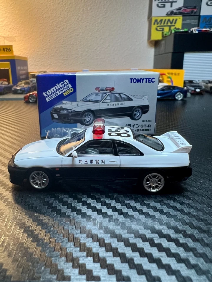 Tomica Limited Vintage Neo 1/64 Nissan GT-R R33 Japanese Patorl Car Diecast - Image 2 of 3