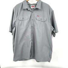 Wrangler Men  s XL Gray Button Up Shirt Short Sleeve Shirt