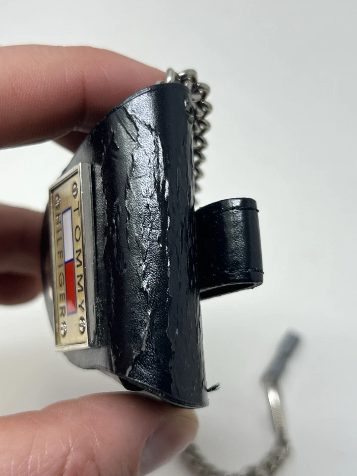 Reloj Bolsillo TOMMY HILFIGER Vintage Cuarzo Con Estuche Como Está Para Reparar Foto 3 de 4