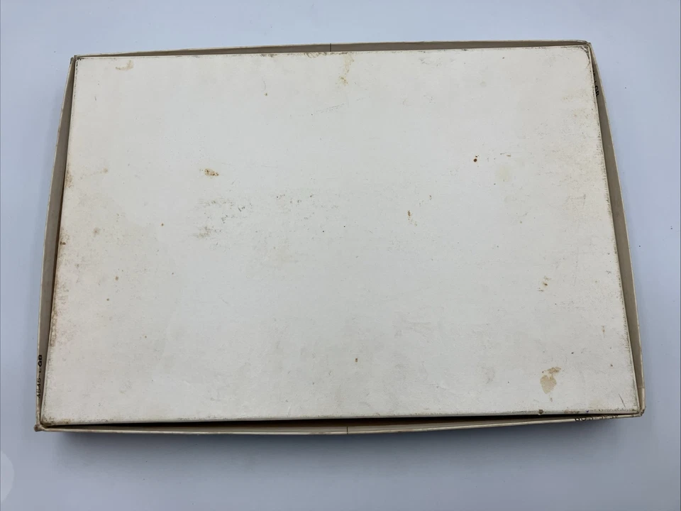 Connect 4 Game 1976 Edition  Original MB Retro Family Fun Strategy - Image 2 of 4