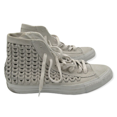 white woven converse