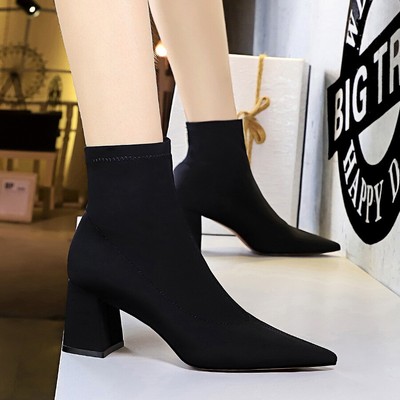 black ankle boots 2021