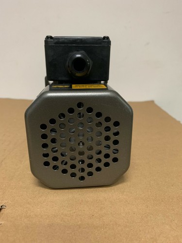 Nuevo servomotor Panasonic M9MC90GK4CE1 90W 3FASE 4415VAC envío acelerado - Imagen 4 de 4