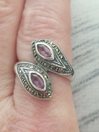 Sterling Silver Amethyst Marcasite Wrap Around Band Ring 925 Sz: 8.5 - Picture 3 of 5