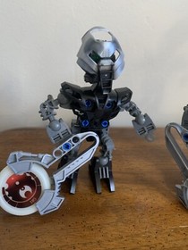 Lego Bionicle 8607 8609 Set of 2 Red Black w/ Discs Nuhrii Tehutii