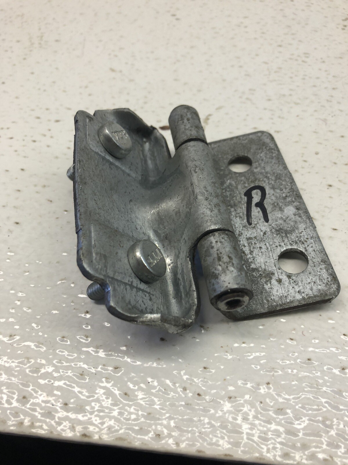 Dodge Omni Hinge. 4 door. GATE, LIFT 4246774 eBay