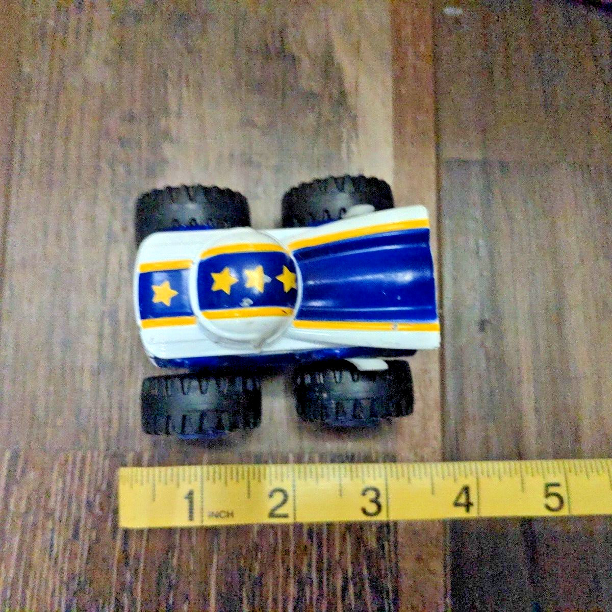 Blaze And The Monster Machines Die Cast Darington Die-Cast Car 2014 Toy Car