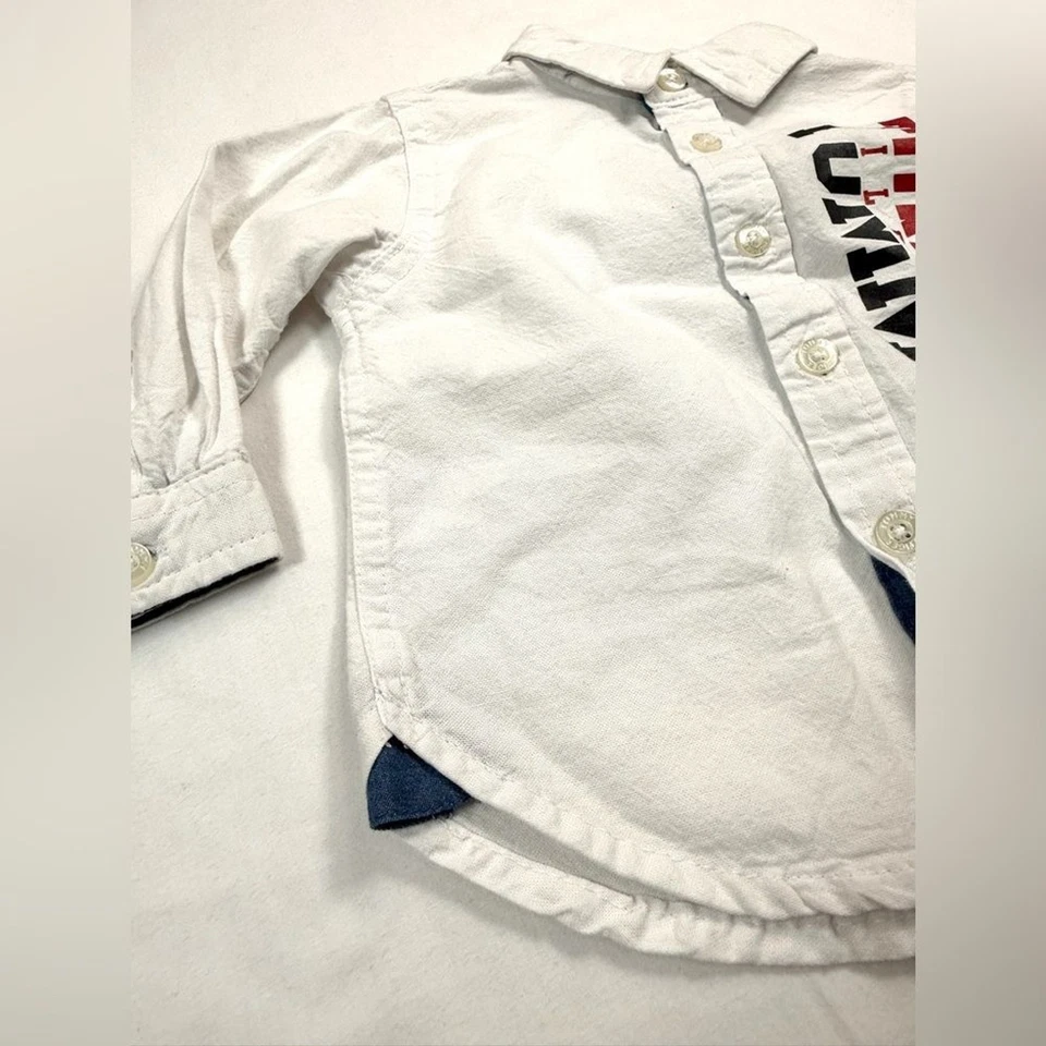 NUEVO CON ETIQUETAS TOMMY HILFIGER Bebé Niño Blanco Logo Manga Larga Con Botones Preppy 6-9M Foto 3 de 4