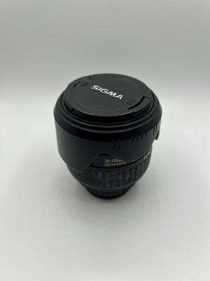 Sigma 28-135mm f/3.8-5.6 Aspherical IF Macro Objektiv für Nikon AF / F Mount