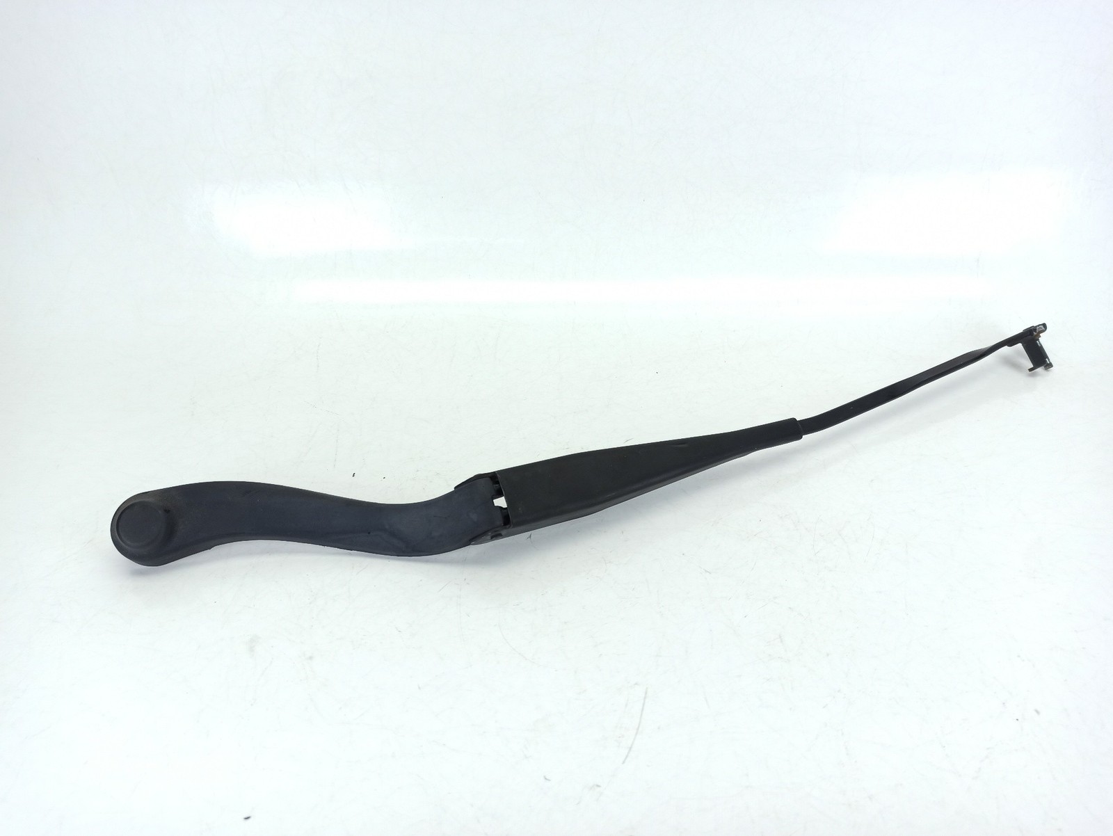 A2048200144 FRONT LEFT WIPER ARM / 168530 FOR MERCEDES-BENZ C-CLASS