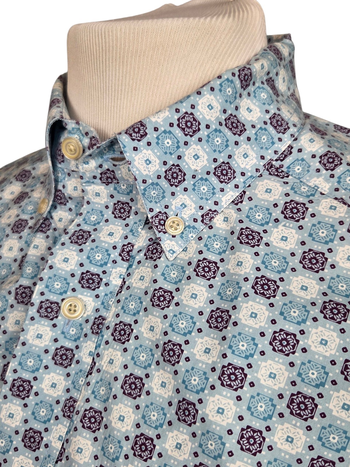Ariat Blue Geometric Pattern L/S Button Down Shir… - image 3