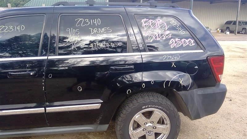 (LOCAL PICKUP ONLY) Trunk/Hatch/Tailgate Fits 05-06 GRAND CHEROKEE 832661 Foto 3 de 4