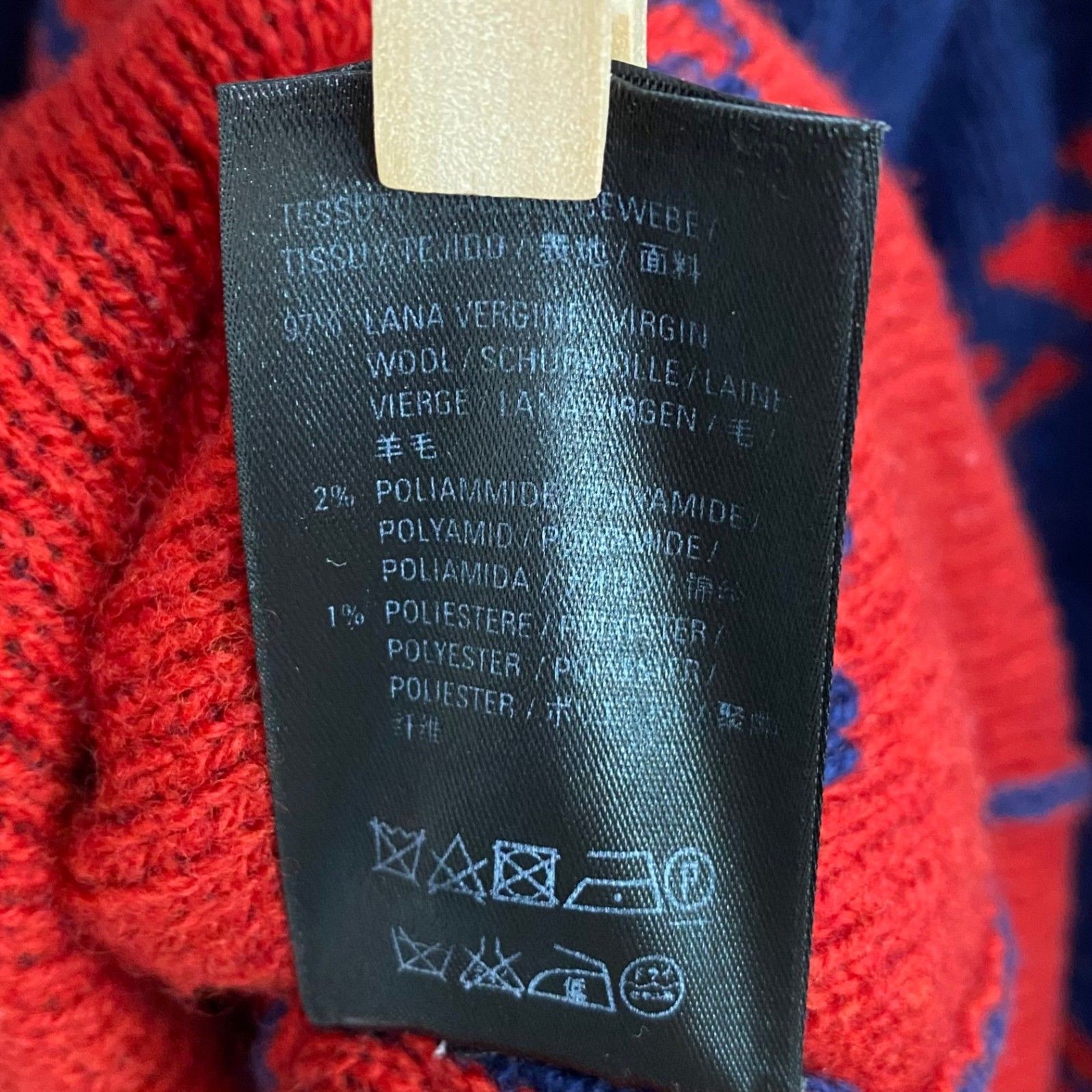 Balenciaga 18SS Navy M Sweater AB Used with Pilling From Japan thumbnail 7