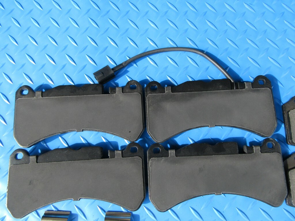 Maserati Ghibli Quattroporte front brake pads brakes