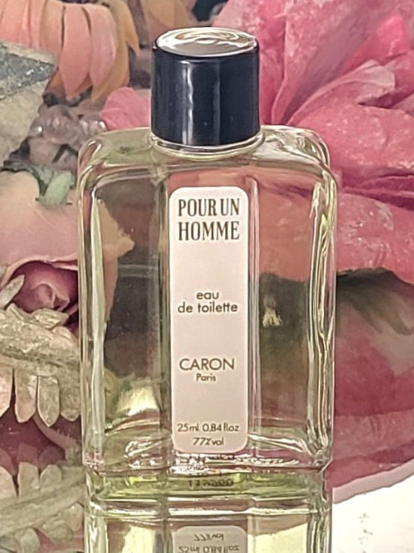 【希少】キャロン オードトワレCaron Pour Un Homme 25ml POUR UN HOMME CARON 25 ml / 0.84 oz Eau de Toilette EDT Splash