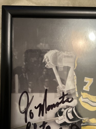 Phil Esposito Boston Bruins Autographed Photograph Framed ๐ฅ๐ฅ๐ฅ - Picture 3 of 9