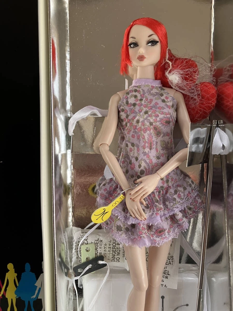 FR Nippon Misaki Dressed Doll Integrity On the Go Destination Paris # 81033 Used
