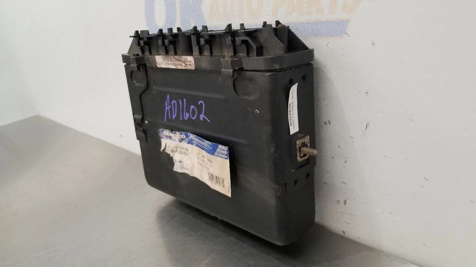 91 CHEVY CORVETTE C4 5.7L MÓDULO DE CONTROLE DO MOTOR ECM 88999195 - Imagem 3 de 4