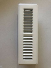 EVERBILT 322893 (WHITE) 2 x 10 DUCT-FLOOR REG...