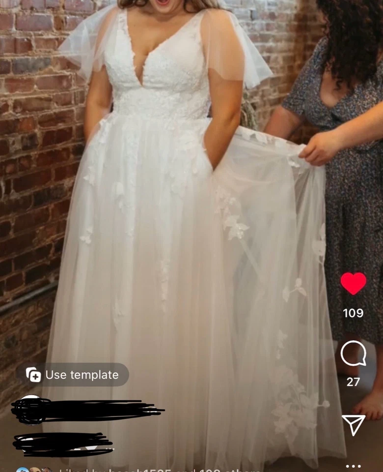 Wedding Dress White Sz 14 Flutter Sleeve A Line Elegant Lacy Embroidery Beading - Image 3 of 4