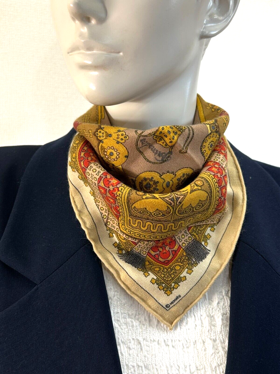 VTG HERMES Brins d'or Cashmere 65% Silk 35% Carre 42 Beige Orange