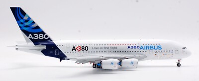 SQ Wings 1:200 AIRBUS INDUSTRIE A380 Diecast Aircraft Model
