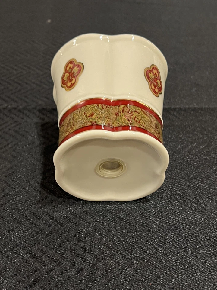 Soporte para cepillo de dientes Croscill Bellissima Foto 2 de 4