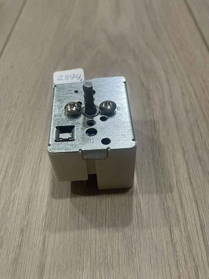 Interruptor de elemento de superficie Frigidaire Range FFEF3011LWD 316436000 Foto 2 de 4