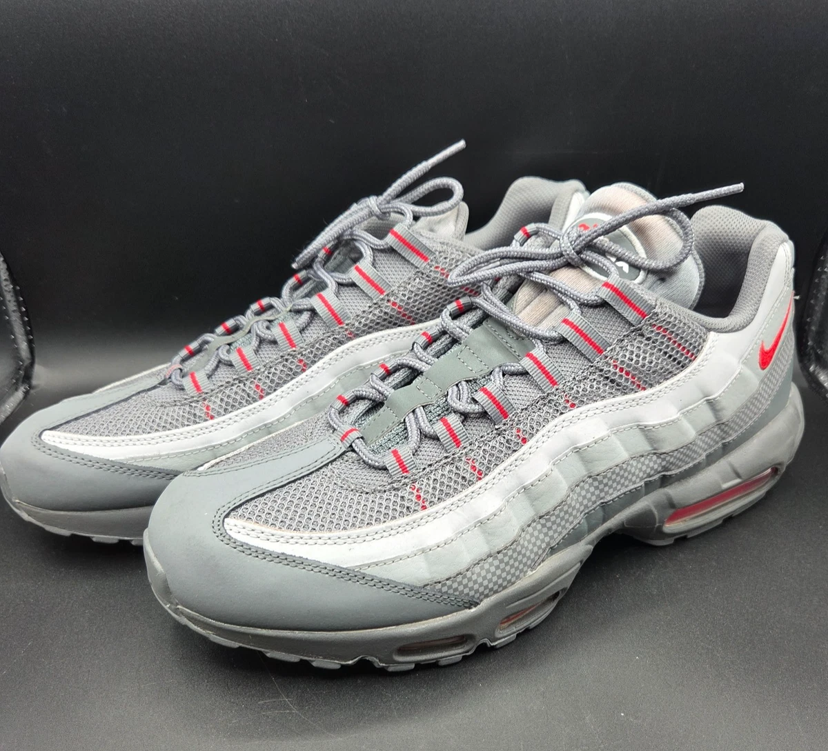 Preços baixos em Nike Air Max 95 Essential Smoke Grey University
