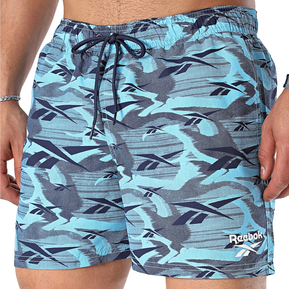 Короткие ПЛАВКИ Reebok Herrenkleidung Kurze hosen 71067BL ОТ ZEKE Blau 7390₽