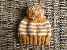 NEW HAND KNITTED MUSTARD AND CREAM STRIPED POM POM BEANIE HAT UNISEX NEWBORN