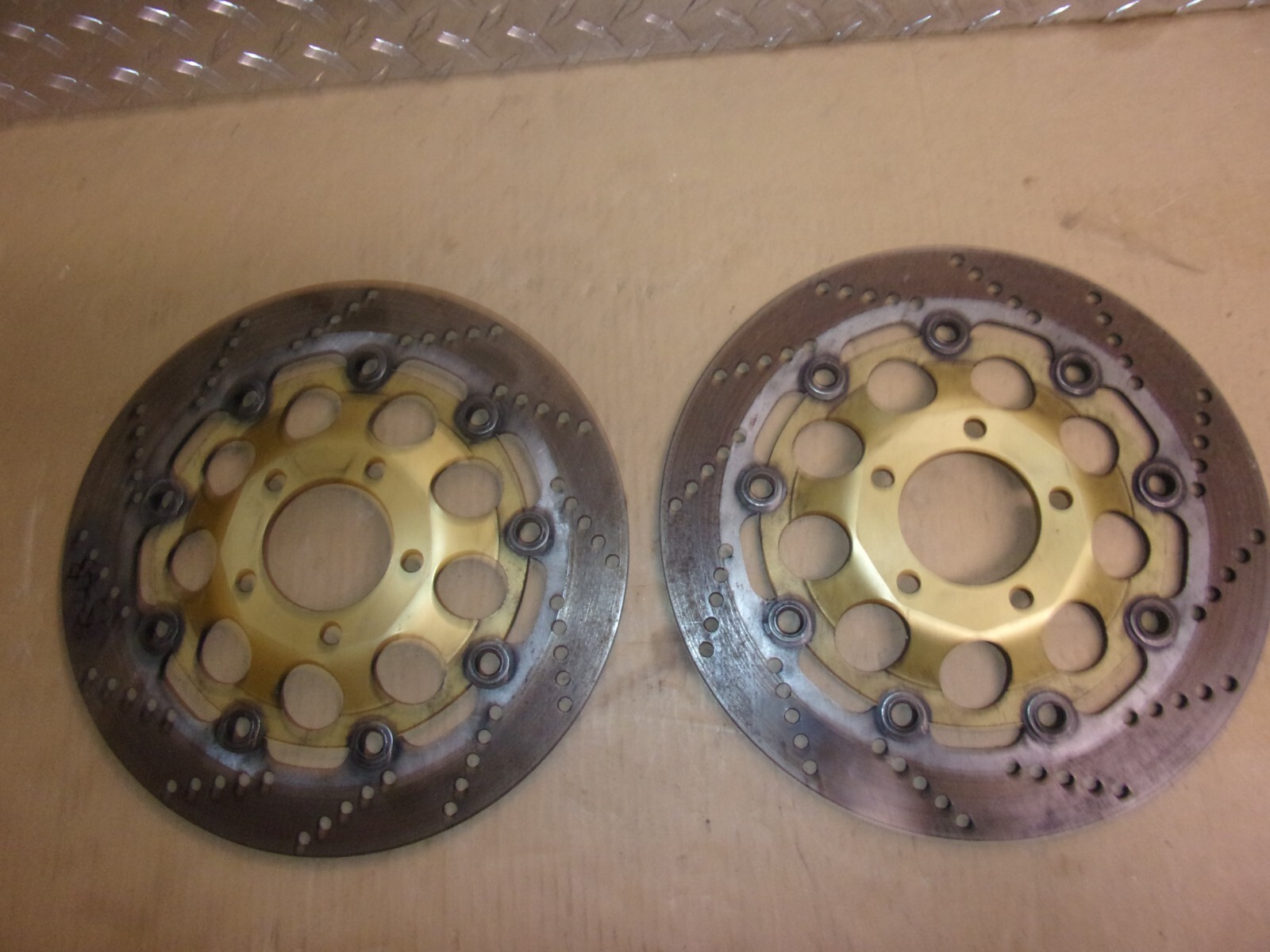 Picture 1 of 8