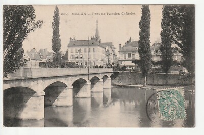 Carte Postale Ancienne MELUN (77) - Avenue De Fontainebleau - Seine & Marne