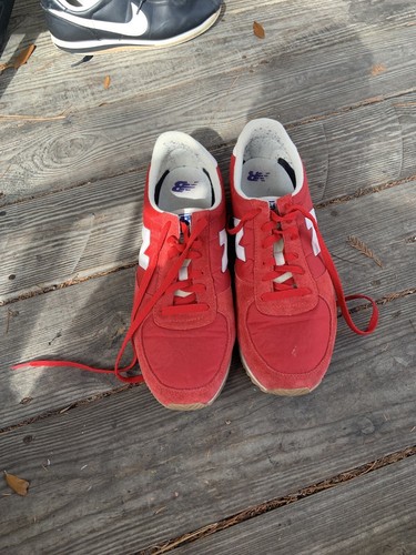 New Balance 2 Womens Size 7 Athletic Walking Traini Gem
