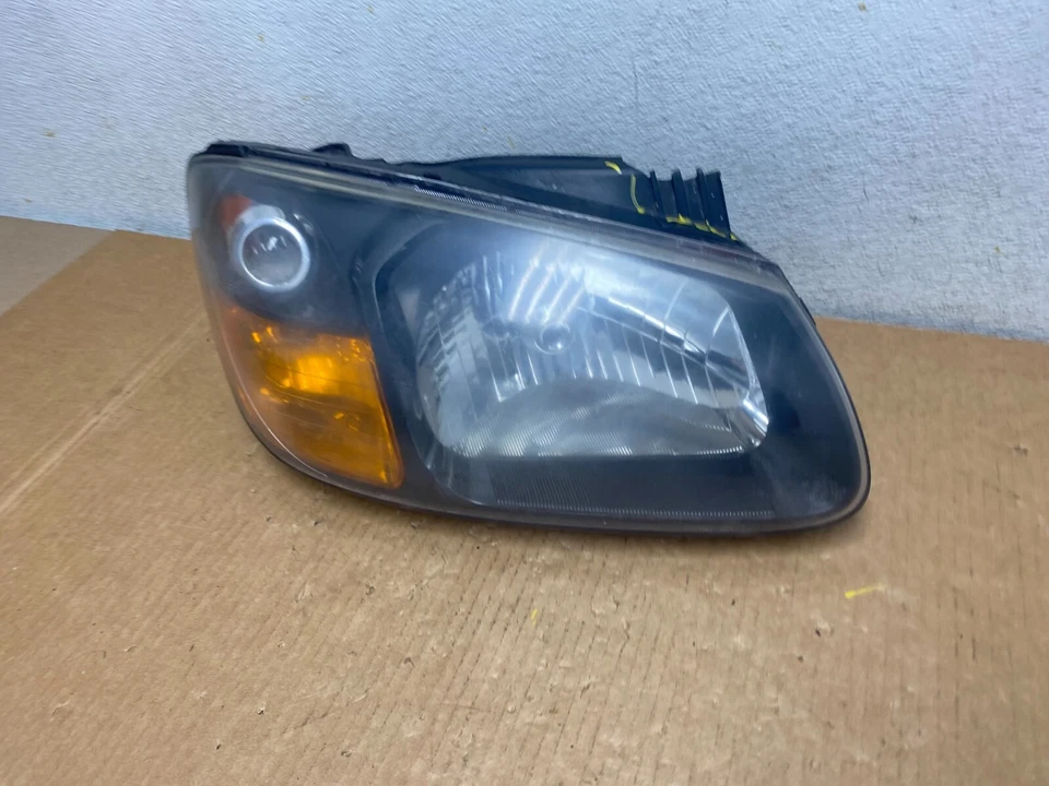 Faro lateral derecho pasajero Kia Spectra5 2008 2009 OEM I0723 PS Foto 2 de 4