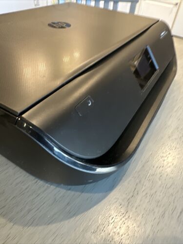 HP Envy 4520 Wireless All-in-One Photo Printer with Web Printing - 500 Pages Pri - Picture 3 of 5