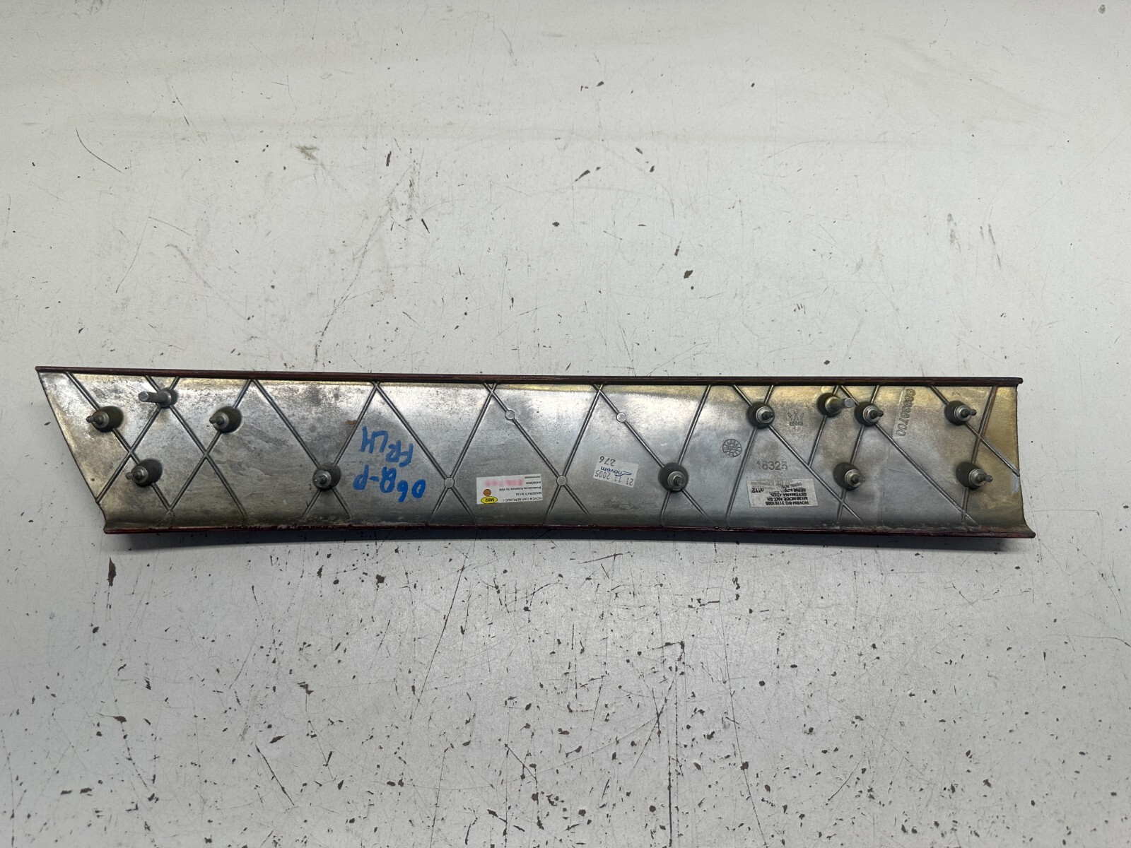H30958 2003-2012 Maserati Quattrporte TRIM DOOR PANEL FRONT Driver Side 66938700