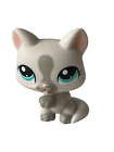 Lps Littlest Pet Shop #1472 Cream Gray American Shorthair Cat Licking Paw Figure