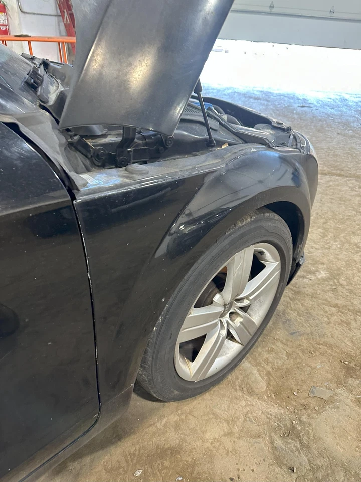 (SOMENTE CAPTADOR LOCAL) 08 09 10 11 12 13 14 15 AUDI TT Fender Right - Imagem 2 de 4